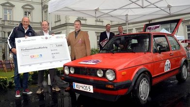 RTl-Spendenmarathon: Hans-Joachim Stuck hilft Kindern.