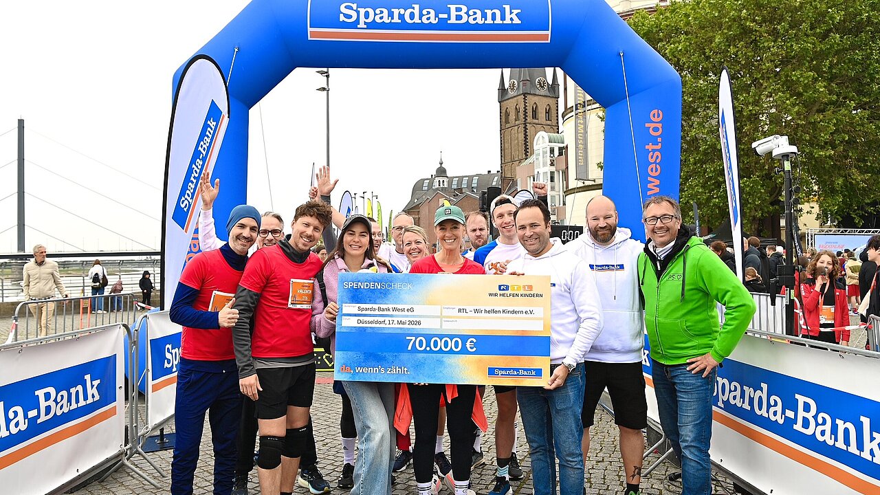 DANKE, Düsseldorf: 70.000 Euro beim Sparda-Bank Brückenlauf: Wir helfen ...
