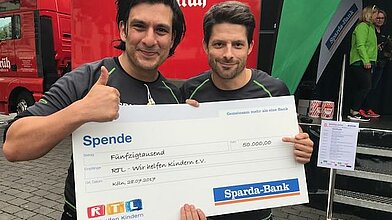 50.000 Euro erlaufen beim 8. Sparda-Bank Altstadtlauf in Köln